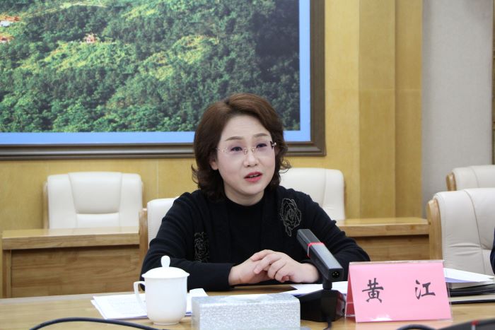 20231204嚴(yán)昊主席同廣西防城港市委副書(shū)記、市長(zhǎng)黃江會(huì)談 1.jpg